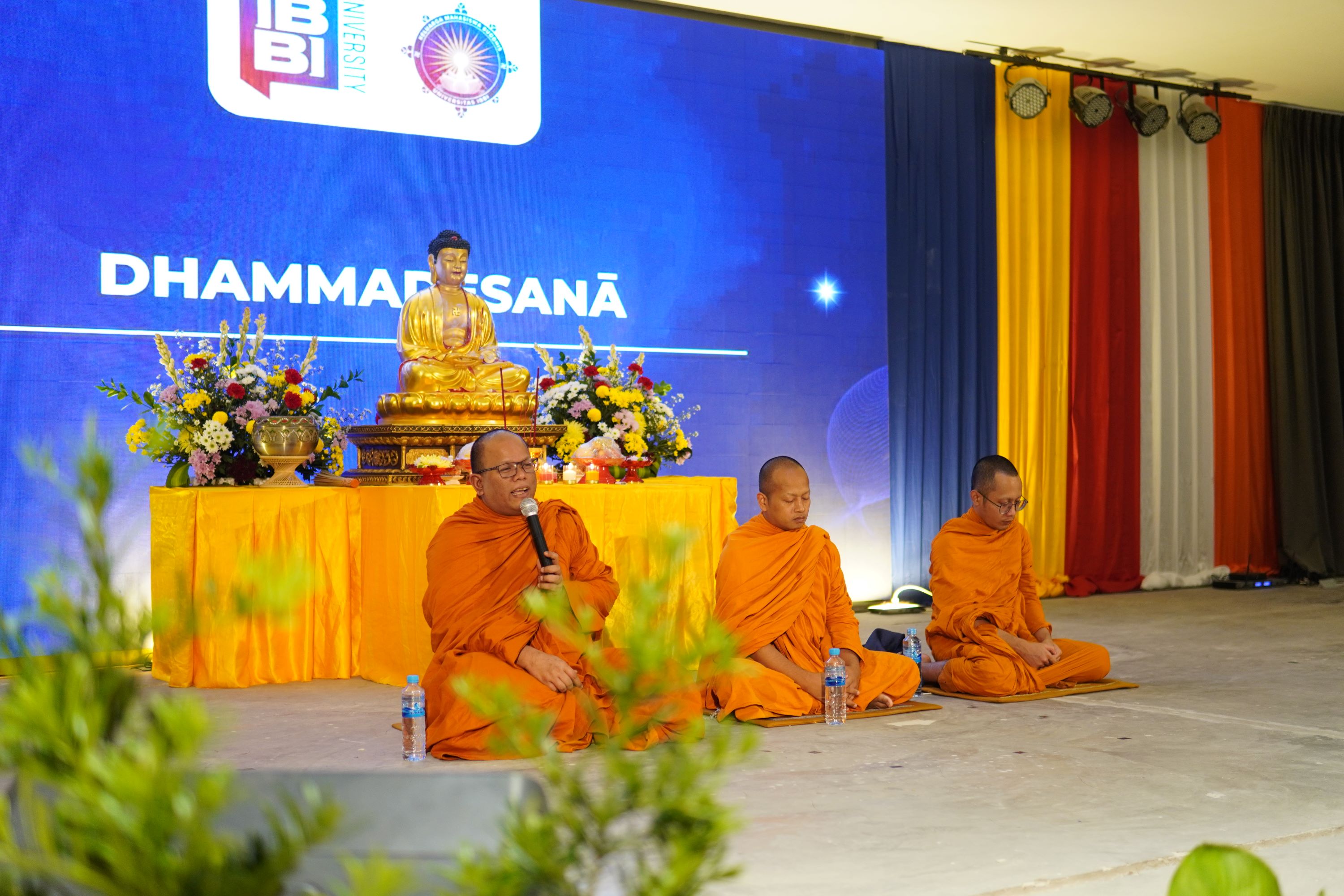 Featured image for “UKM KMB UNIVERSITAS IBBI GELAR PERAYAAN TRI SUCI WAISAK 2569 B.E./2025 DI UCSN HALL UNIVERSITAS IBBI”